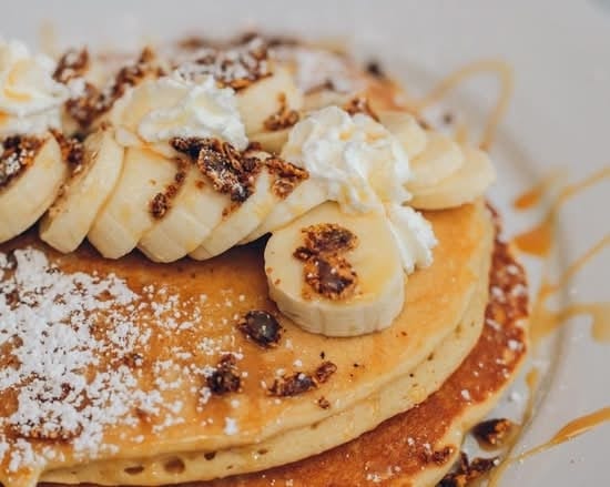 2 Banana Pancake.